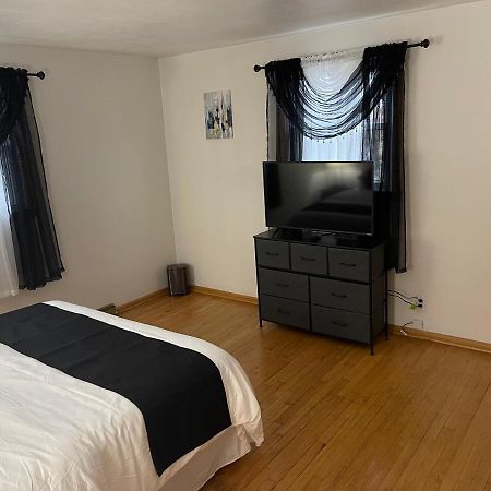 Apartamento Elite Casa Collection -Free Coffee, Parking, And Wi-Fi Milwaukee Exterior foto